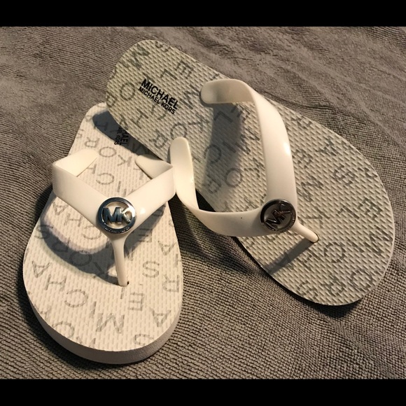 mk ladies sandals